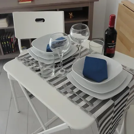 New Flat In The Heart Of * Pozzuoli